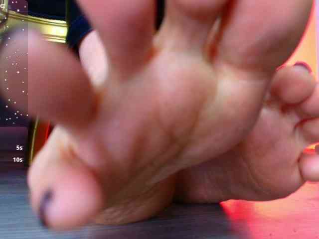 elinne-hendrix webcam