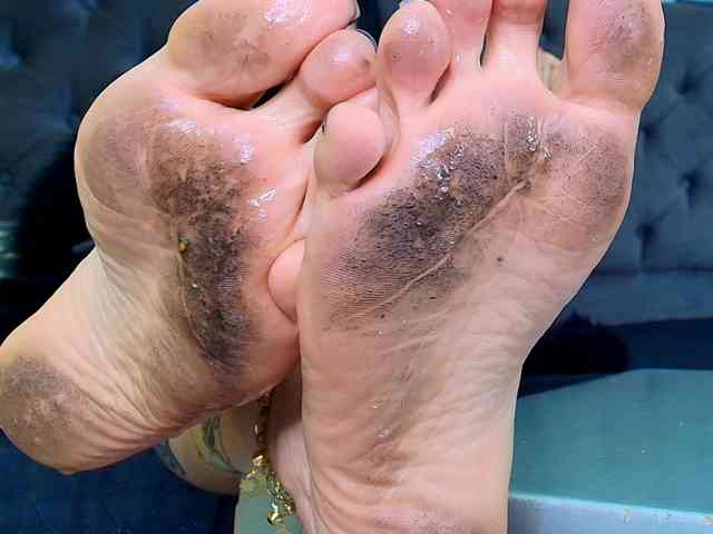 elinne-hendrix webcam