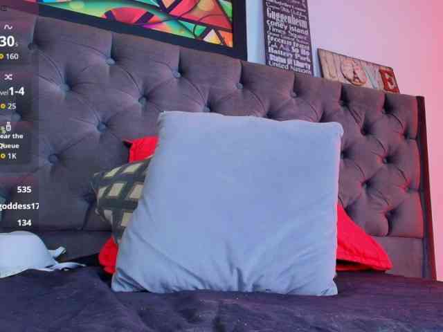 elinne-hendrix webcam