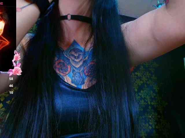 elinne-hendrix webcam