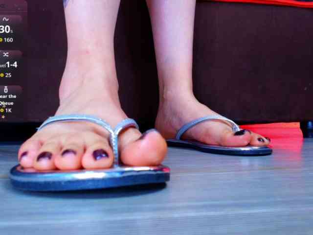 elinne-hendrix webcam