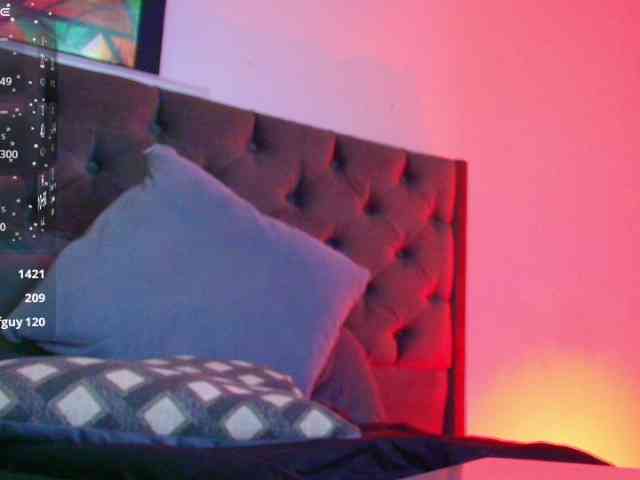 elinne-hendrix webcam