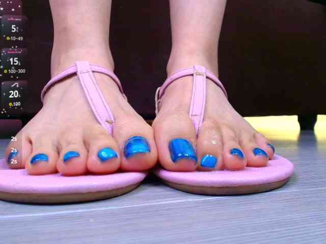 elinne-hendrix webcam