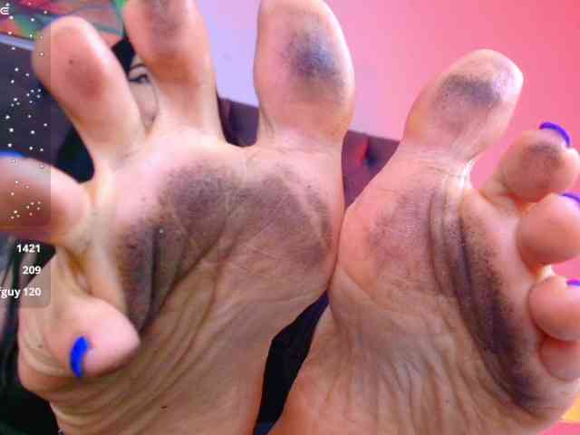 elinne-hendrix webcam