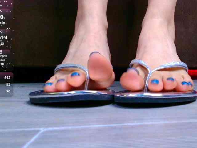 elinne-hendrix webcam