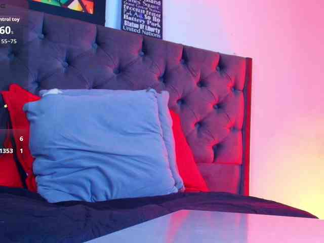 elinne-hendrix webcam