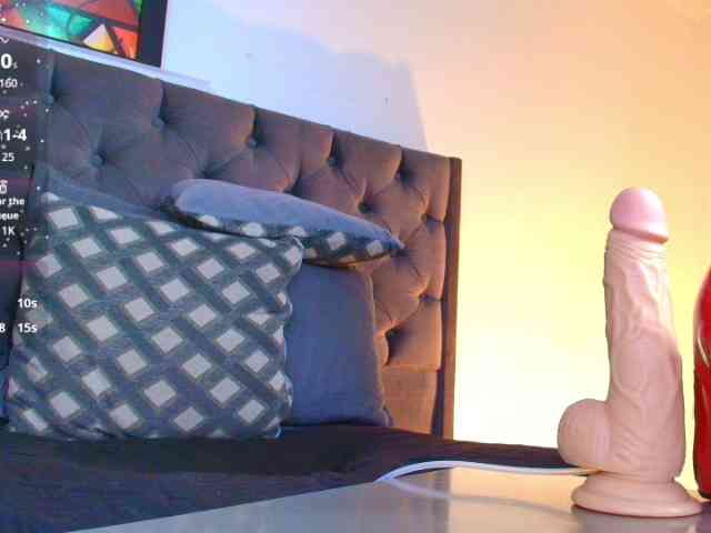 elinne-hendrix webcam