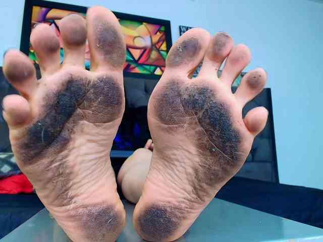 elinne-hendrix webcam