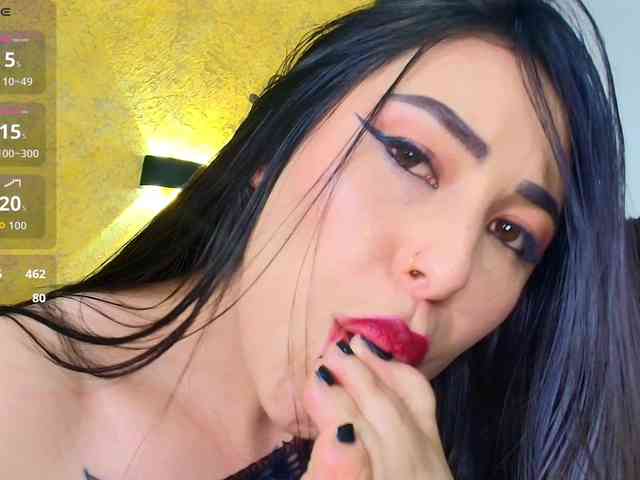 elinne-hendrix webcam