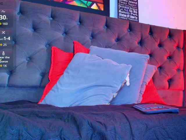 elinne-hendrix webcam