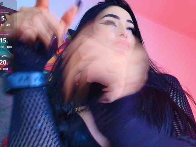 elinne-hendrix webcam