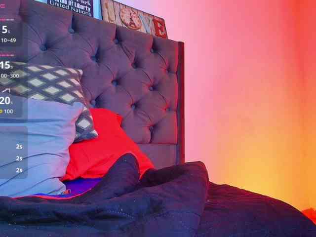 elinne-hendrix webcam