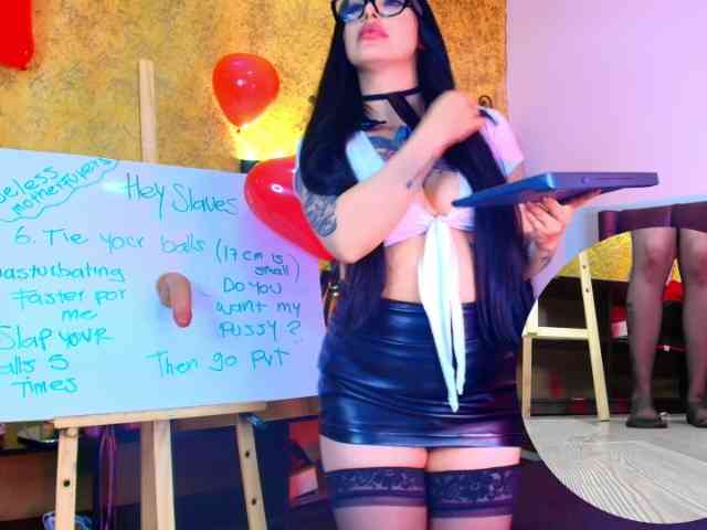 elinne-hendrix webcam