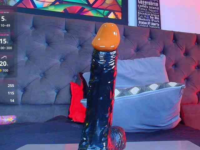 elinne-hendrix webcam