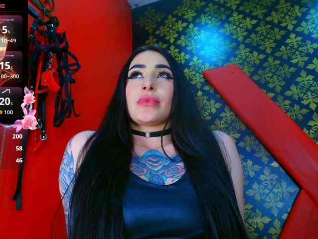 elinne-hendrix webcam