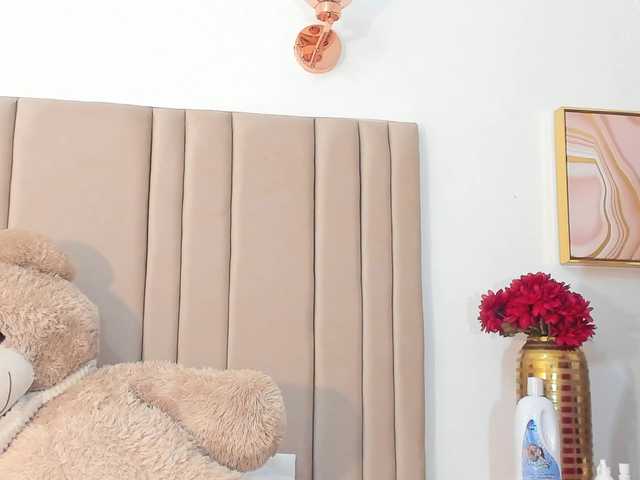 najwa's BongaCams show and profile