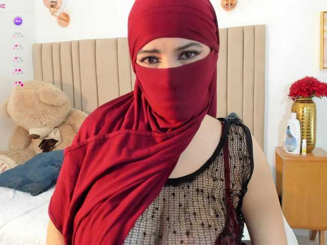 najwa's BongaCams show and profile