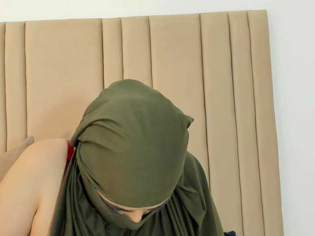 najwa's BongaCams show and profile