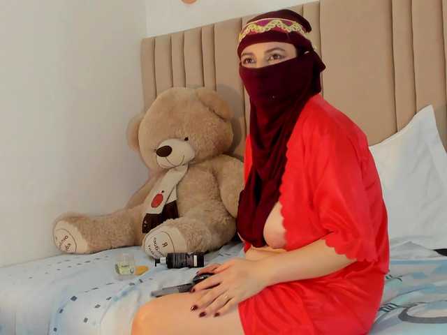 najwa's BongaCams show and profile