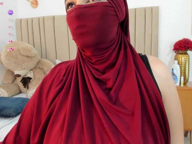 najwa's BongaCams show and profile