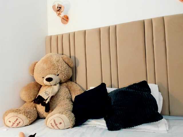 najwa's BongaCams show and profile