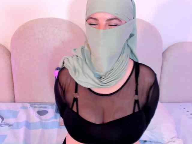 najwa Live Webcam on {site_name}