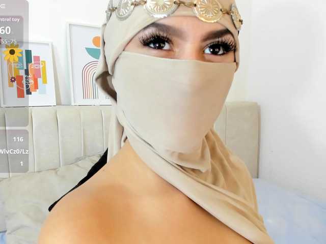 shaiira's BongaCams show and profile