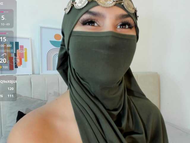 shaiira's BongaCams show and profile