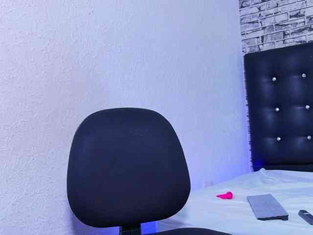 Natasha-carlson18 webcam
