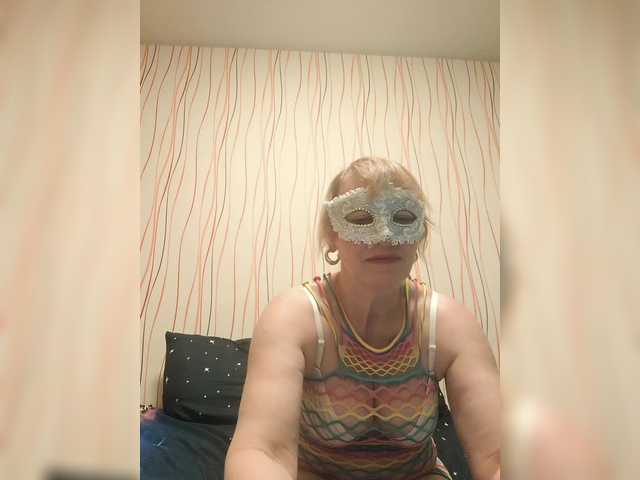 Milfanessa from BongaCams