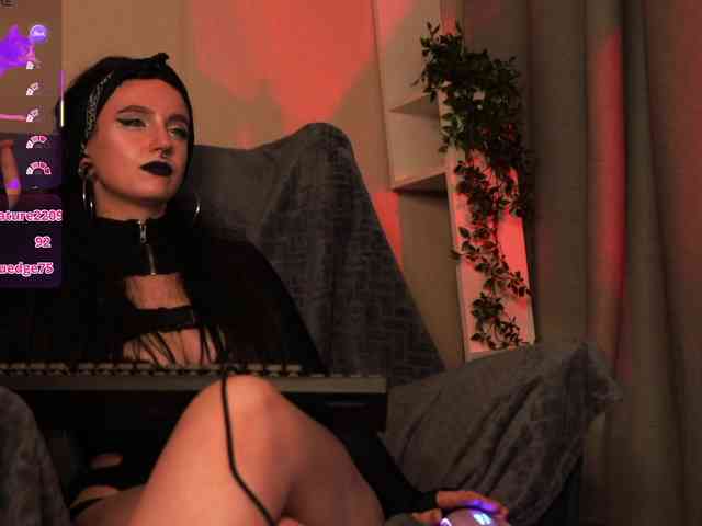 EtherealElysium webcam