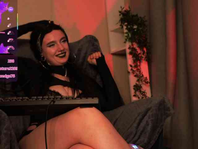 EtherealElysium webcam