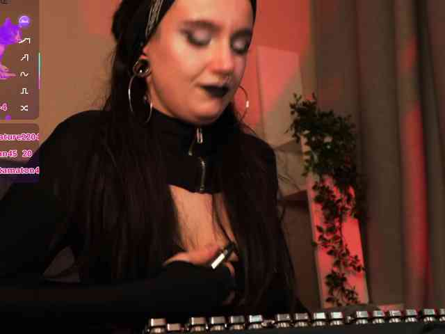 EtherealElysium webcam