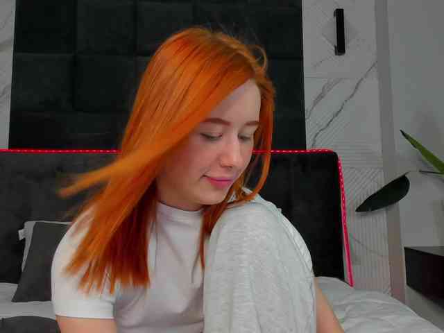 Lisa-foxy webcam