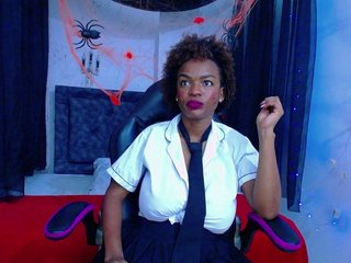 mia-thommson Porn Show