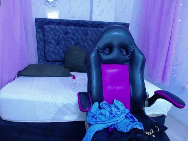 mia-thommson on BongaCams