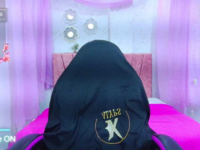 mia-thommson's BongaCams show and profile