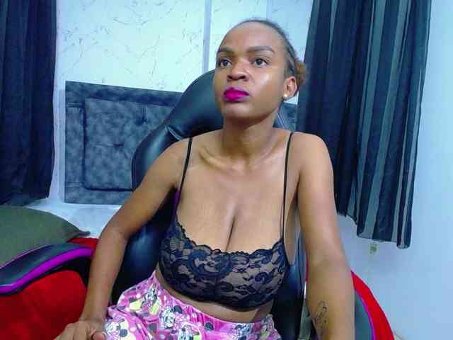 mia-thommson mia-thommson