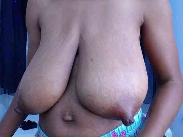 mia-thommson webcam