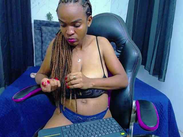 mia-thommson mia-thommson