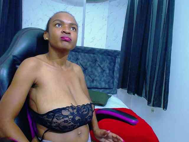 mia-thommson mia-thommson