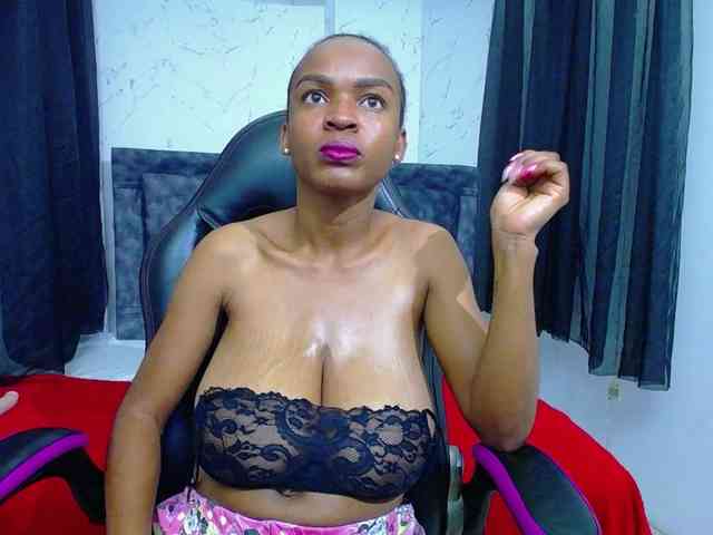 mia-thommson mia-thommson