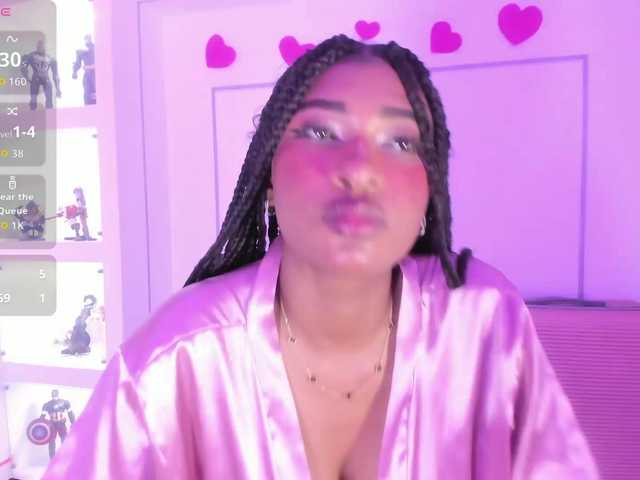  SophiaBloss chat room