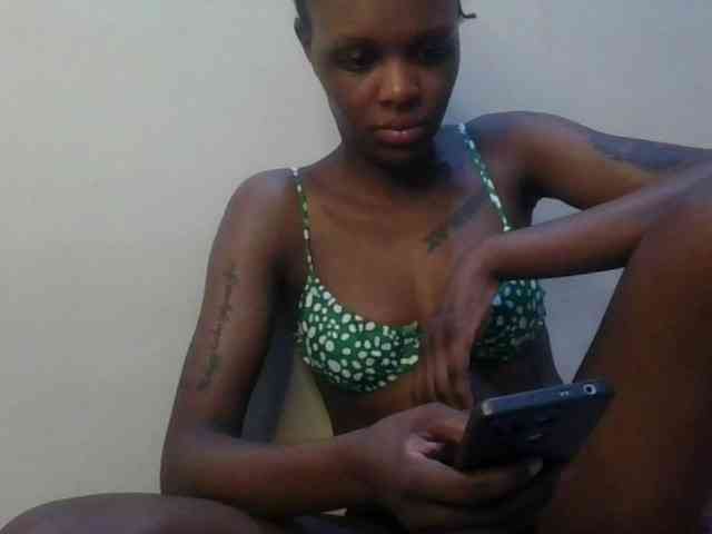 Girlnextdoor8 webcam