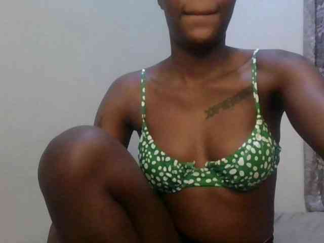Girlnextdoor8 webcam