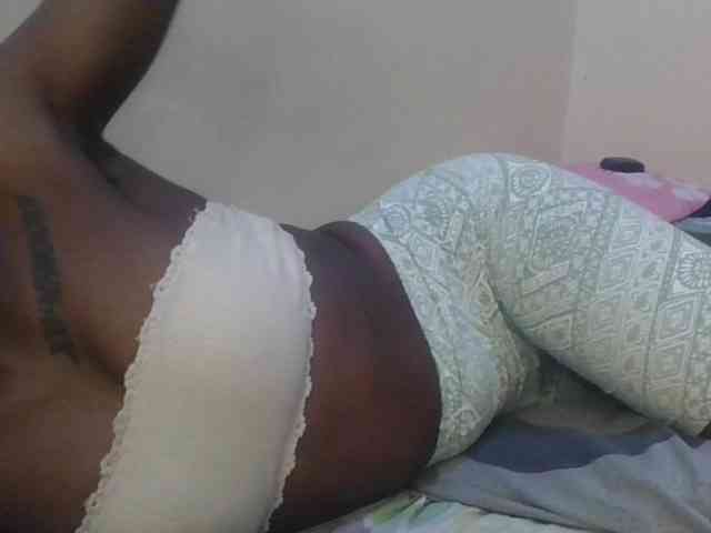 Girlnextdoor8 webcam