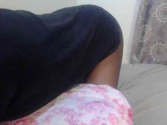 Girlnextdoor8 webcam