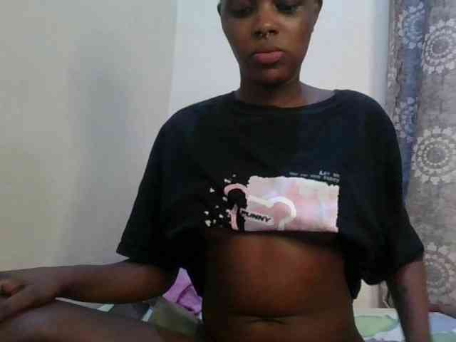 Girlnextdoor8 webcam