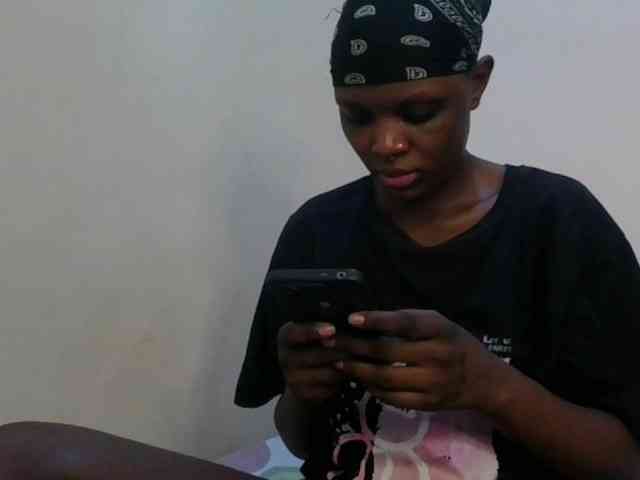 Girlnextdoor8 webcam