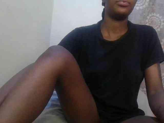 Girlnextdoor8 webcam